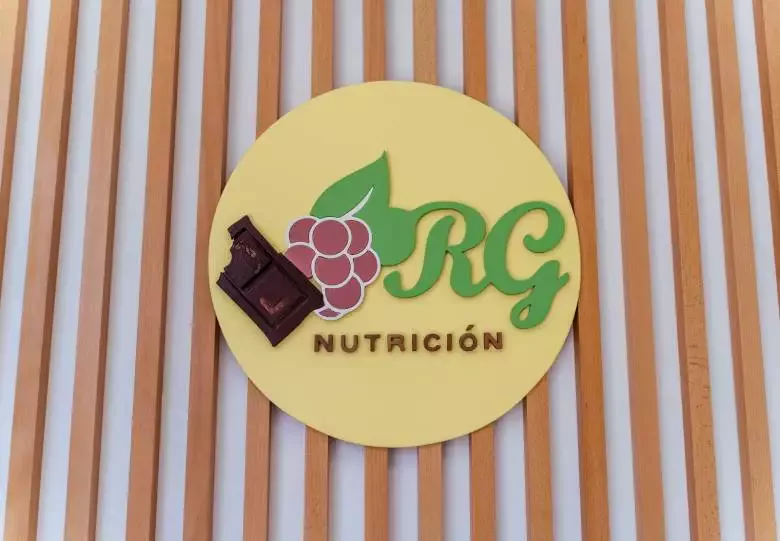 RG Nutrición - Av. de Emilio Lemos
