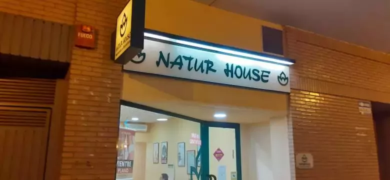 Naturhouse - Av. Club Deportivo