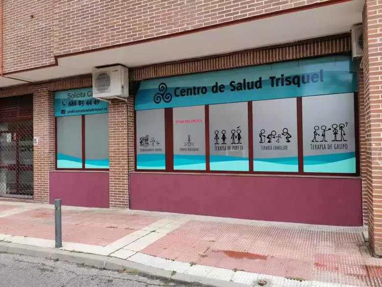 Centro de Salud Trisquel ---- PSICOLOGÍA, LOGOPEDÍA, OSTEOPATÍA Y NUTRICIÓN - C. Virgen del Pilar