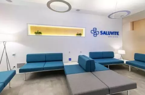 Centro Médico de Especialidades SALUVITE - C. Cristóbal Sanz